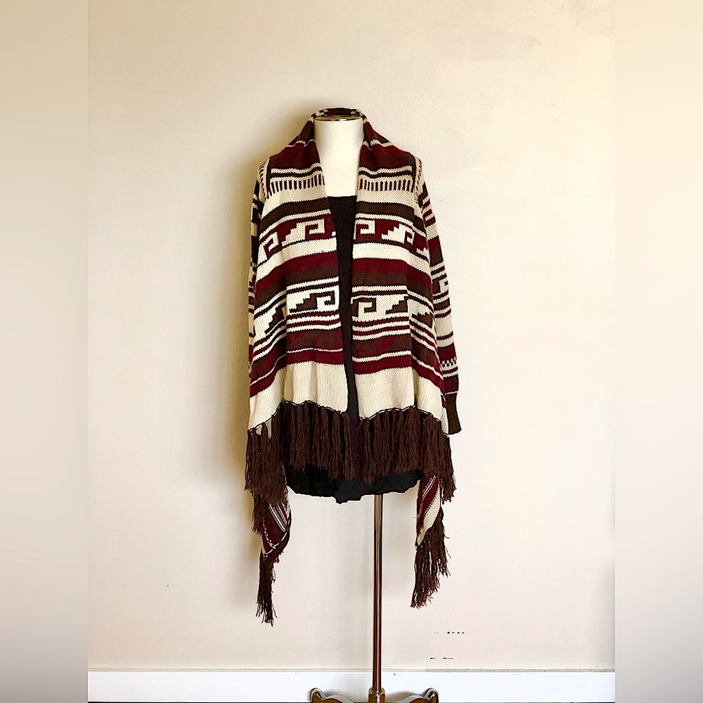 Geometric Print Cable Knit Shawl Collar Cardigan with Fringe